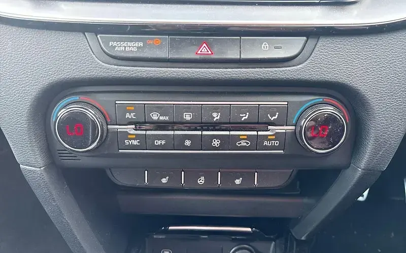 New Kia XCeed GT-Line 114 HP (83 kW) 2026 Silver SUV