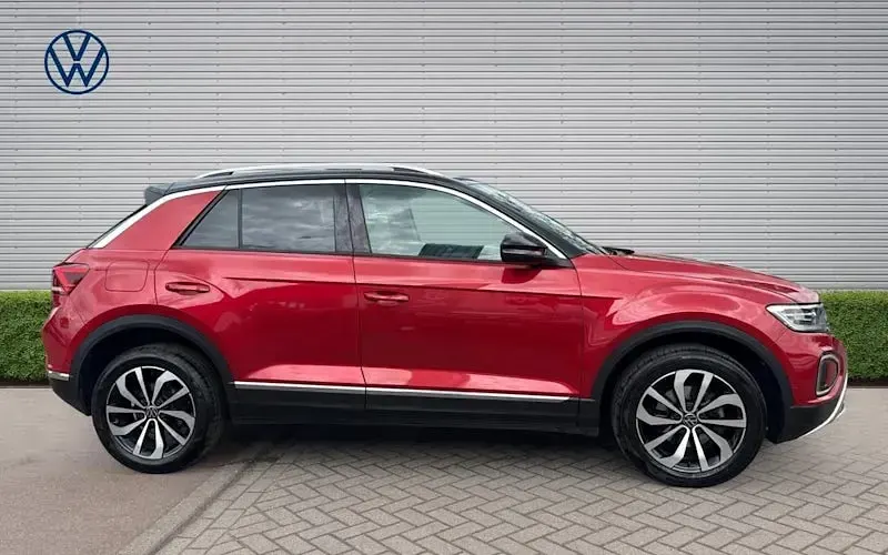 Used VW T-Roc Style 150 HP (110 kW) 2025 SUV