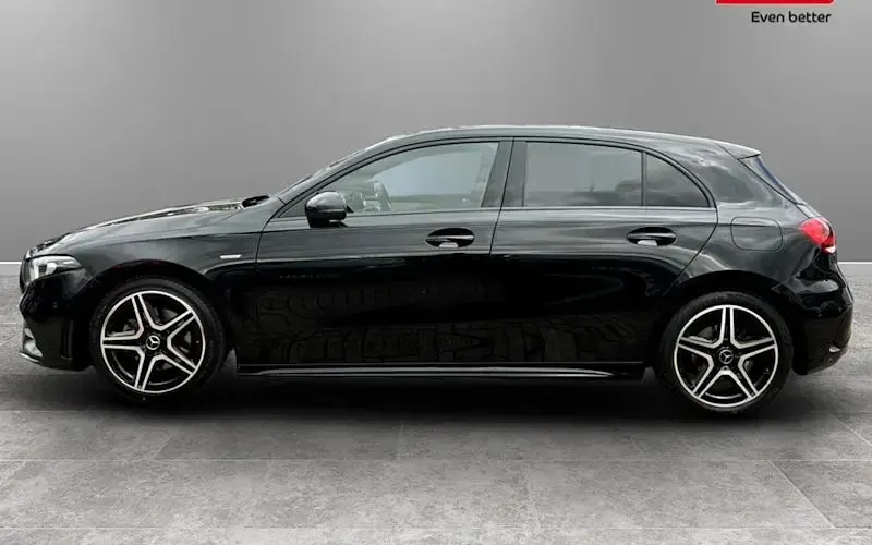 Used Mercedes A180 Executive 136 HP (100 kW) 2022 Hatchback