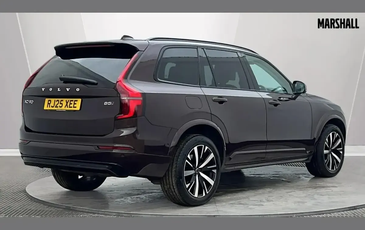 Used Volvo XC90 Plus 247 HP (181 kW) 2025 Red SUV
