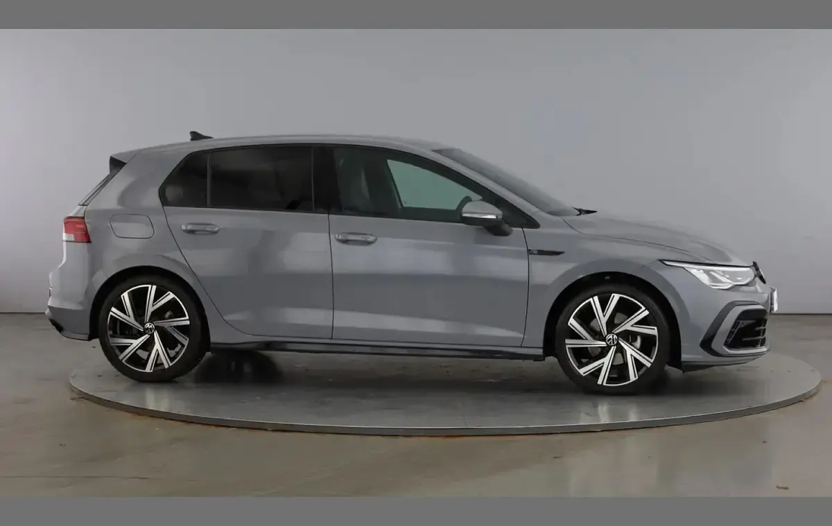 Used VW Golf VIII R-line 147 HP (108 kW) 2024 Grey Hatchback