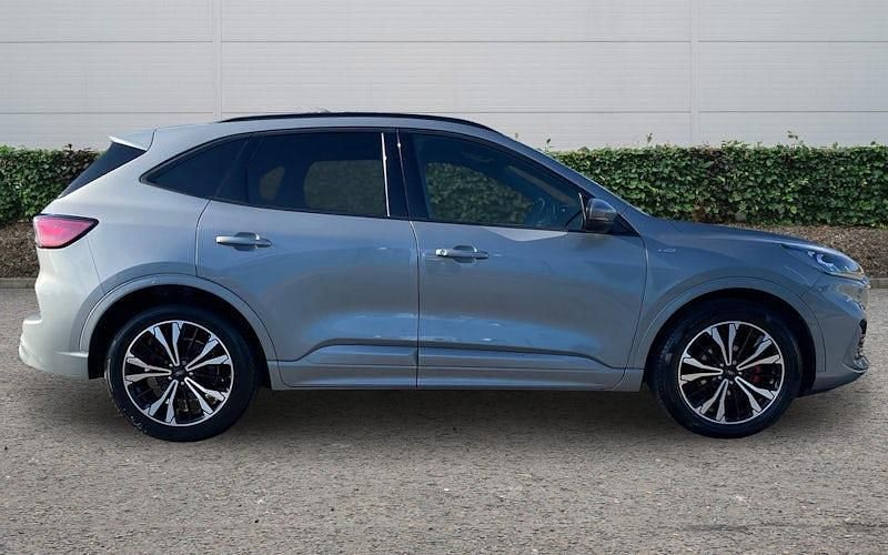 Used Ford Kuga ST-Line 150 HP (110 kW) 2023 SUV