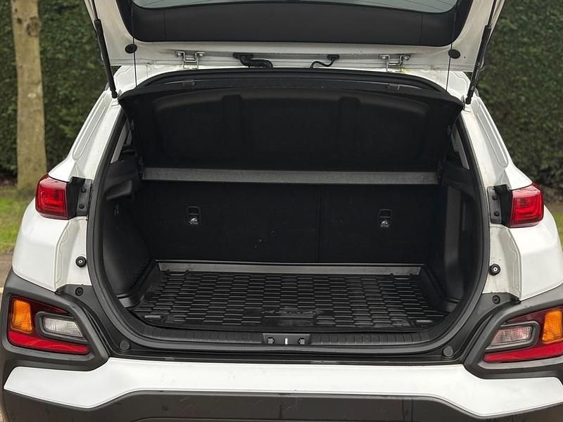 Used Hyundai Kona Edition 120 HP (88 kW) 2019 White SUV