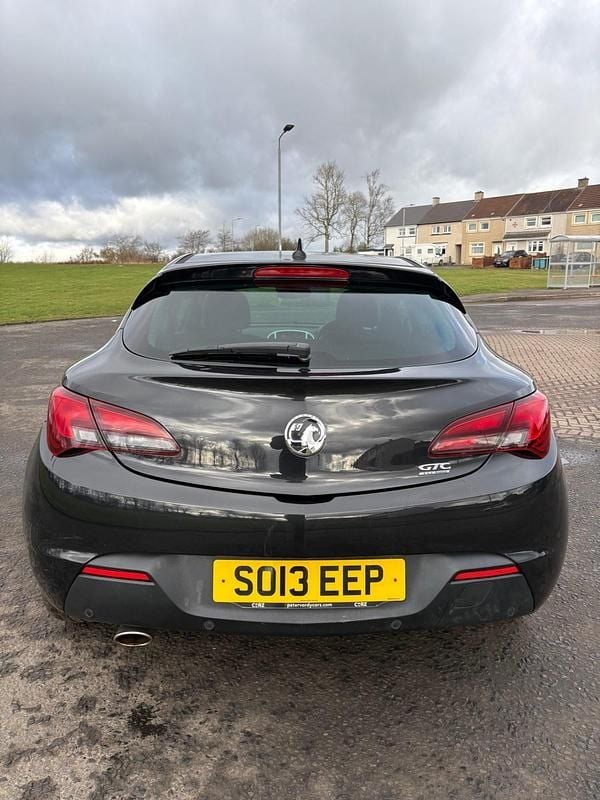 Used Vauxhall Astra GTC SRi 2013 Black Hatchback