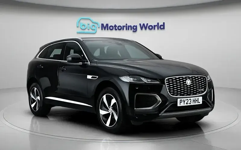 Used Jaguar F-Pace R-Dynamic 204 HP (150 kW) 2023 Black SUV