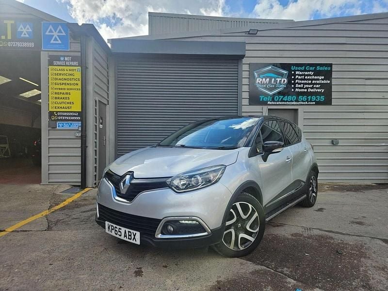 Silver Used 2015 Renault Captur Dynamique SUV | £4,299 (Fair price) - Image 1/4