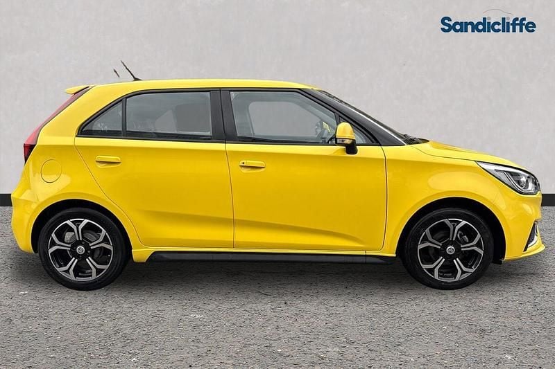 Used MG MG3 Exclusive 106 HP (77 kW) 2020 Solid  hello yellow Hatchback