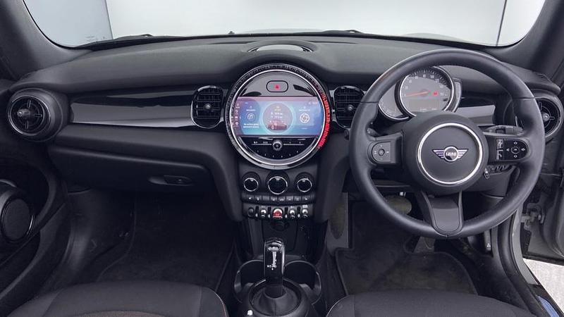 Used Mini Cooper Classic 134 HP (98 kW) 2022 Grey Hatchback