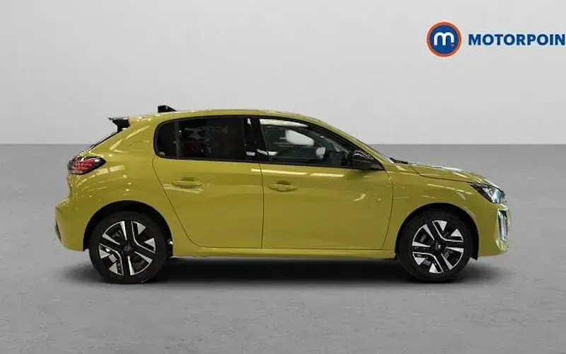 Uusi Peugeot 208 Allure 111 HP (81 kW) 2026 Keltainen Viistoperä