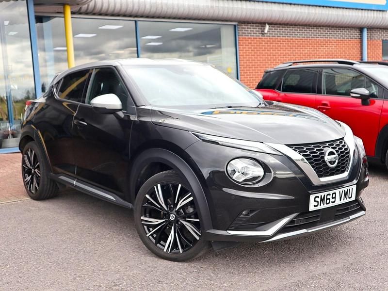 Black Used 2020 Nissan Juke Tekna+ SUV | £15,989 (Fair price) - Image 1/4