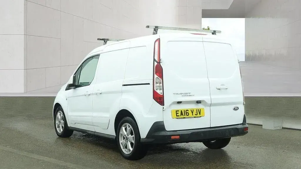 Used Ford Transit Connect Limited 115 HP (84 kW) 2016 White MPV