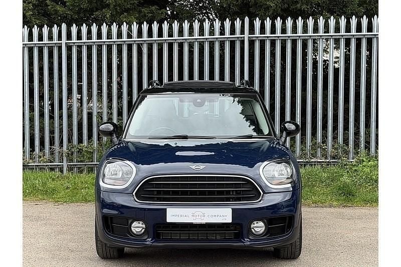 Used Mini Cooper Countryman Classic 2019 Lapisluxury blue SUV