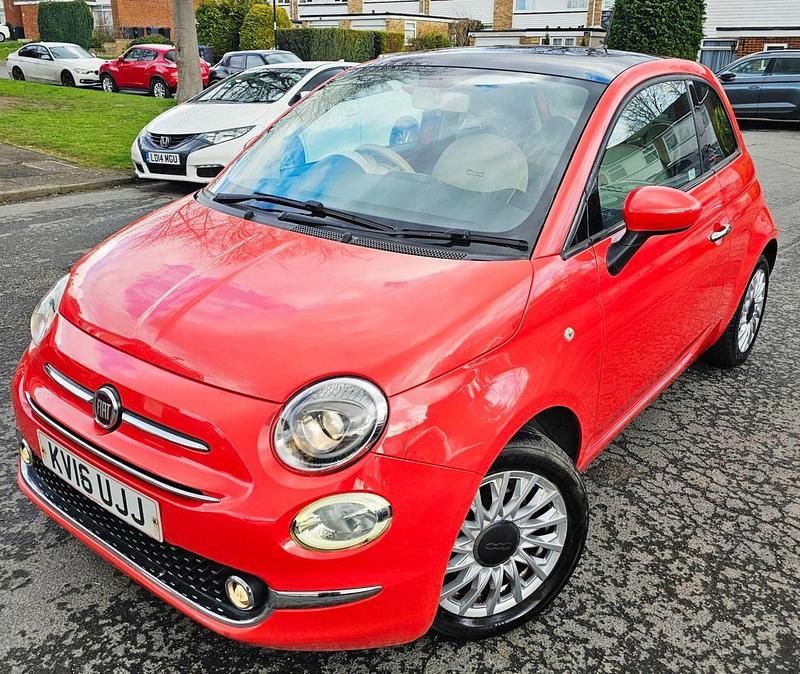 Usado Fiat 500 Lounge 69 HP (50 kW) 2016 Rosa Citadino