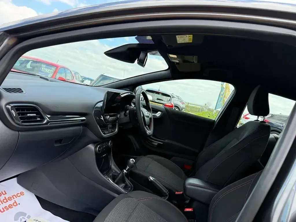 Używany Ford Puma ST-Line 125 KM (91 kW) 2020 Szary SUV