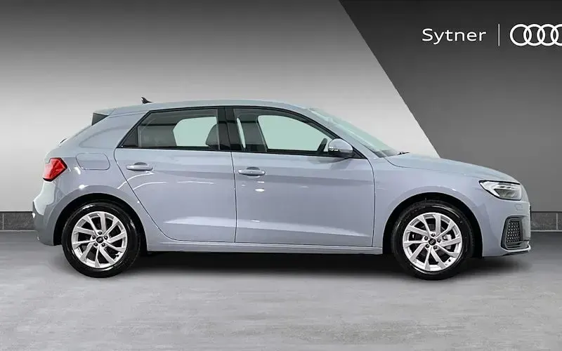 New Audi A1 Sportback Sport 95 HP (69 kW) 2026 Hatchback