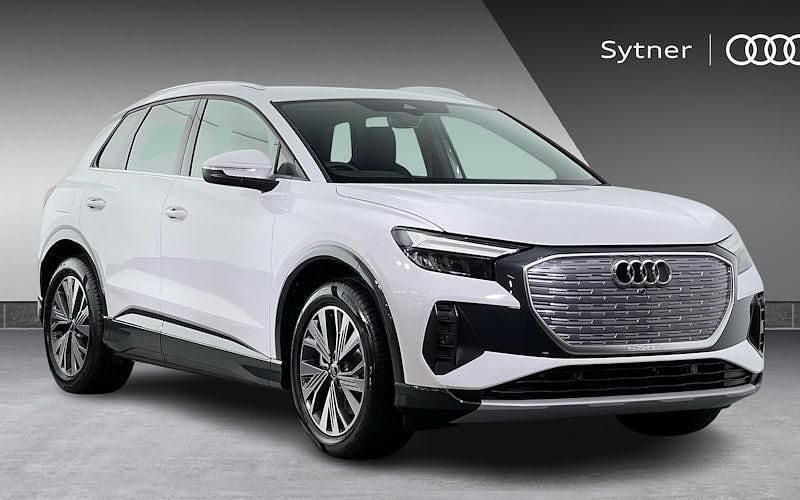 New 2026 Audi Q4 e-tron Sport SUV | £47,695 (Super price) - Image 1/4