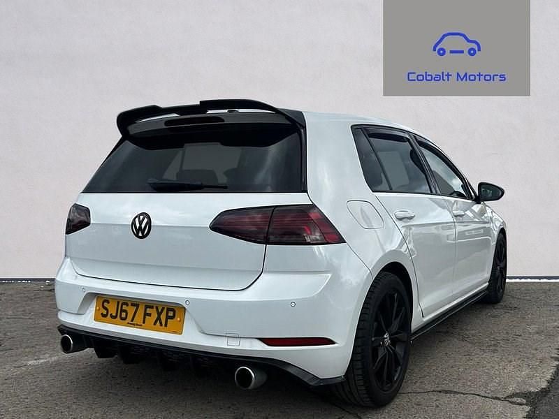Used VW Golf VII GT 150 HP (110 kW) 2017 White Hatchback