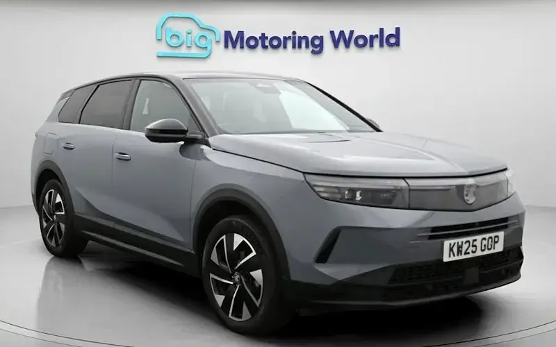 Used Vauxhall Grandland X Ultimate 136 HP (100 kW) 2025 SUV