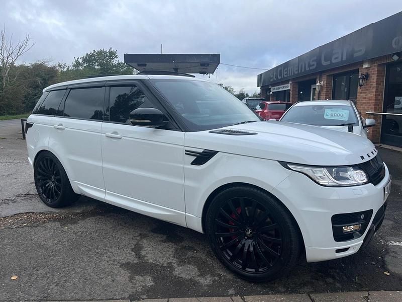White Used 2014 Land Rover Range Rover HSE SUV | £13,500 (A bit pricey) - Image 1/4