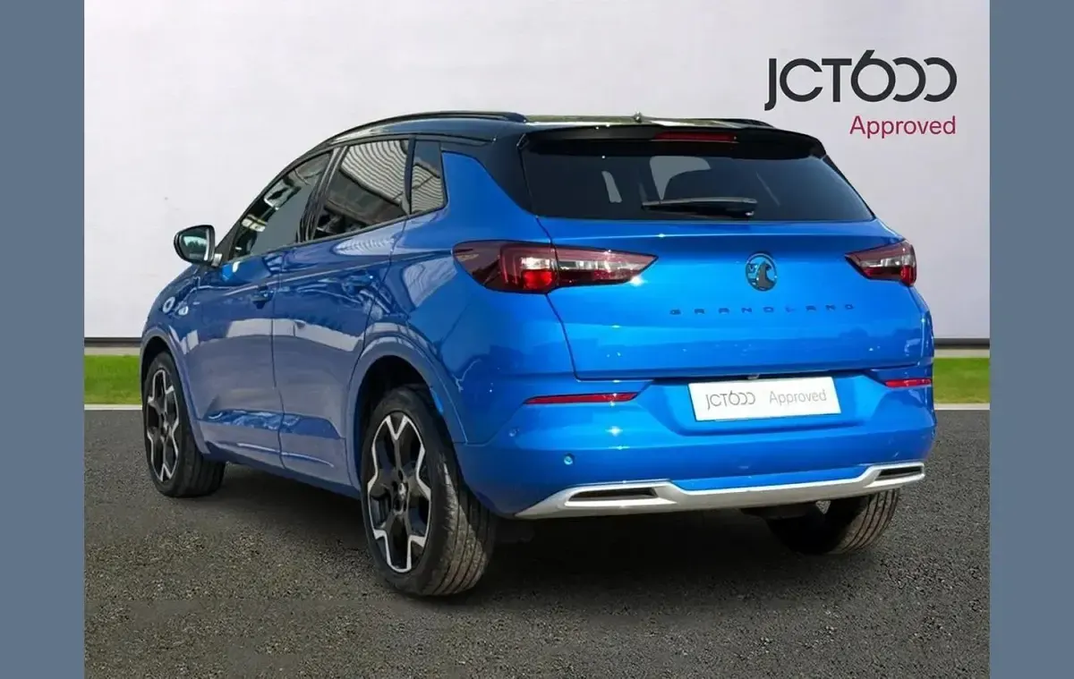 Used Vauxhall Grandland X Ultimate 128 HP (94 kW) 2023 Blue SUV