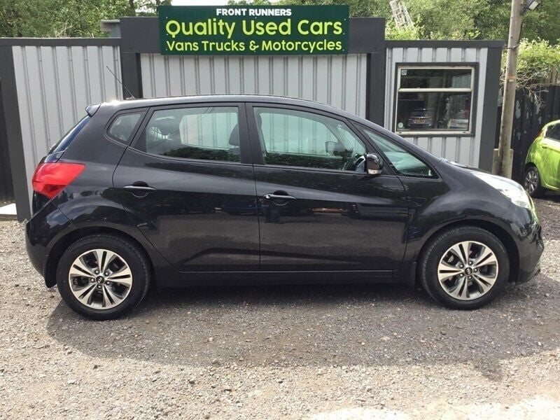 Black Used 2015 Kia Venga 2 Hatchback | £8,495 (Fair price) - Image 1/4