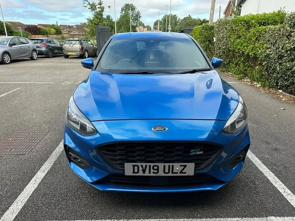 Used Ford Focus ST-Line 125 HP (91 kW) 2019 Blue Hatchback