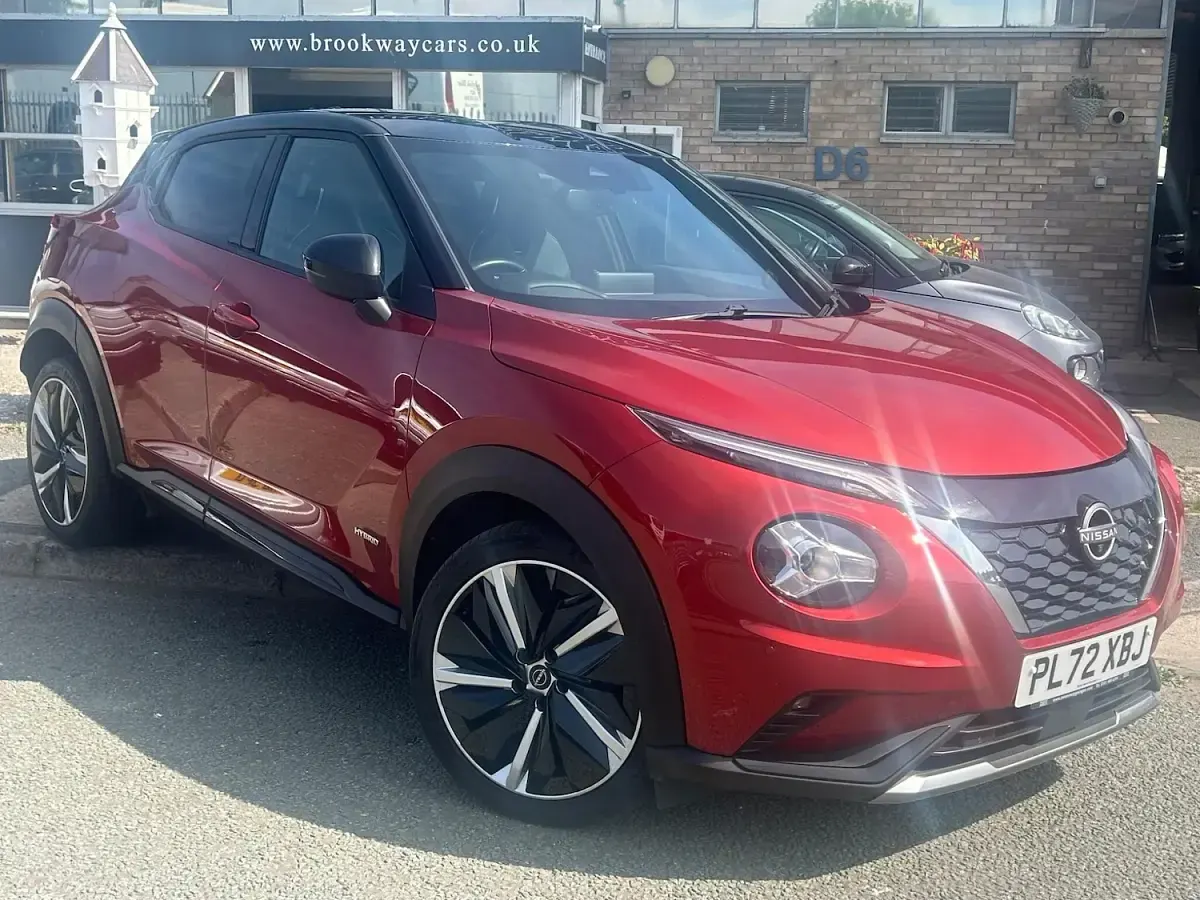 Used Nissan Juke Tekna+ 143 HP (105 kW) 2022 Red SUV