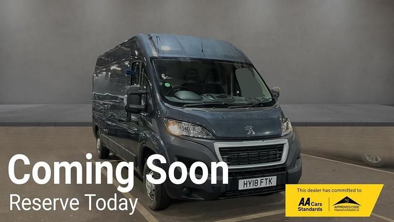 Used Peugeot Boxer 130 HP (95 kW) 2018 Black Van