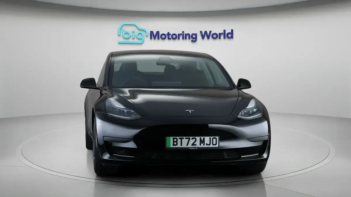 Used Tesla Model 3 RWD 222 kW (302 HP) 2022 Black Sedan
