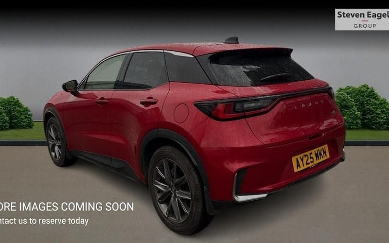 Used Lexus LBX 136 HP (100 kW) 2026 SUV