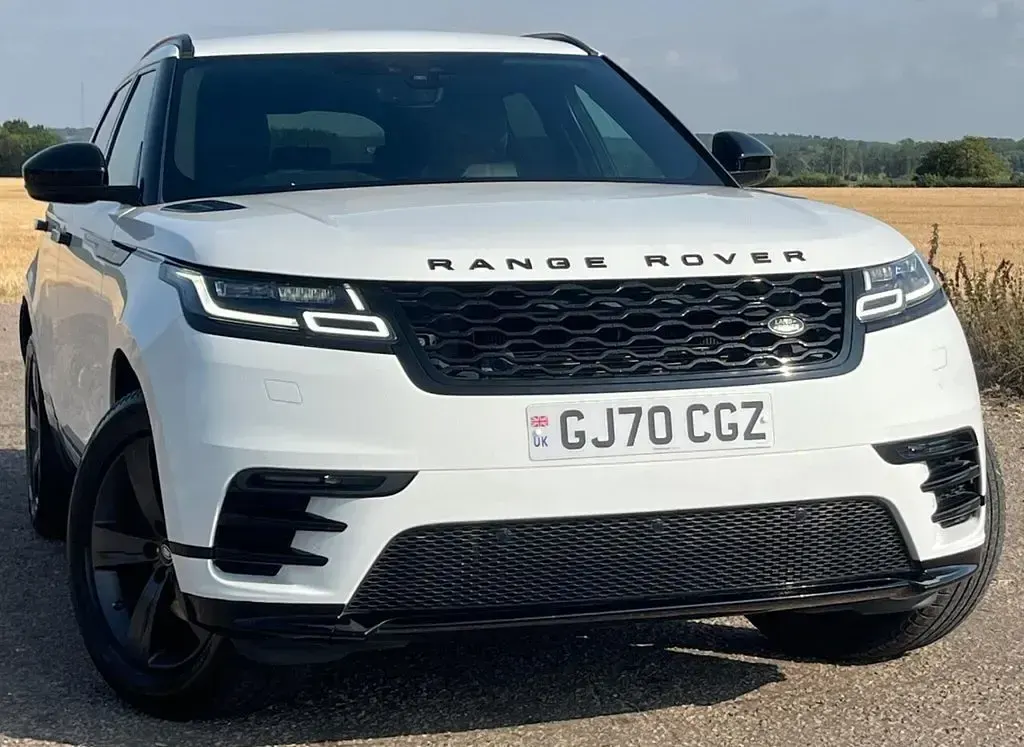 Used Land Rover Range Rover Velar R-Dynamic 177 HP (130 kW) 2020 White SUV