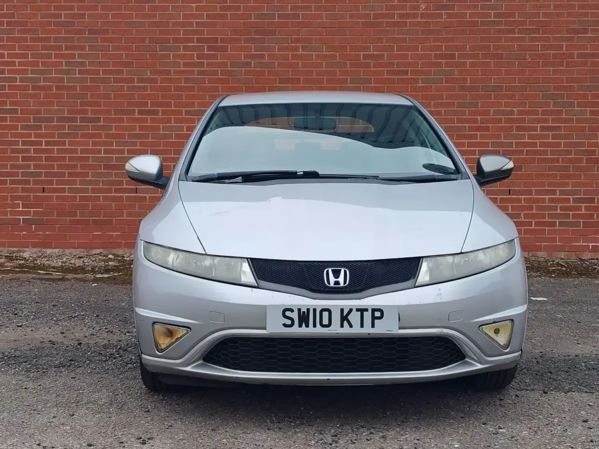 Käytetty Honda Civic SI 2010 Hopea Viistoperä