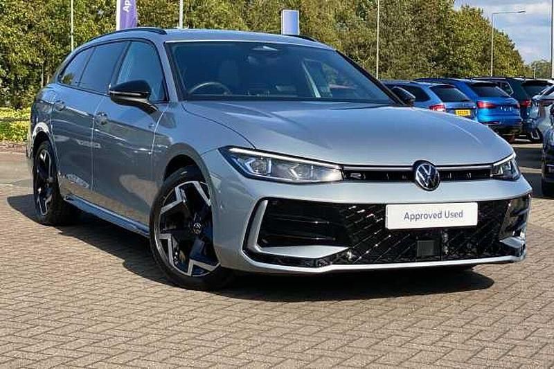 Used VW Passat 150 HP (110 kW) 2024 Estate
