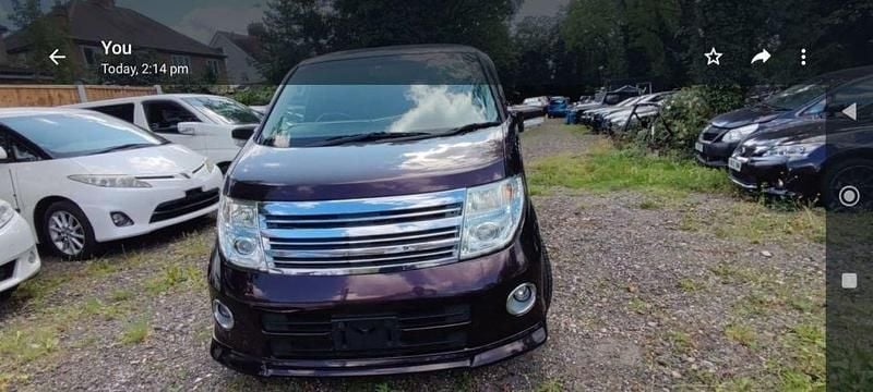 Used Nissan Elgrand 2023 Mauve/purple MPV
