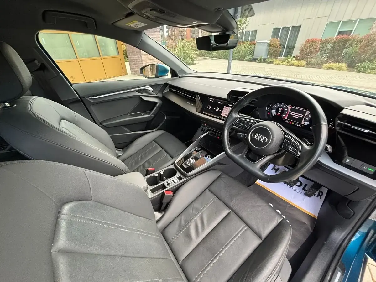 Used Audi A3 Sport 150 HP (110 kW) 2023 Blue Sedan