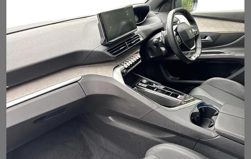 Used Peugeot 5008 GT 131 HP (96 kW) 2023 Grey SUV