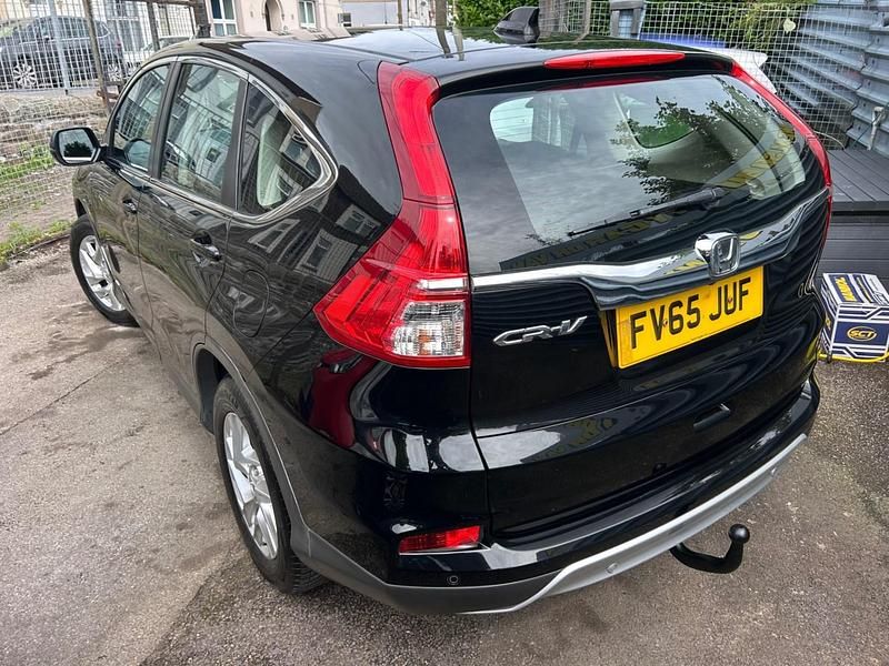 Used Honda CR-V SE 2015 Black SUV