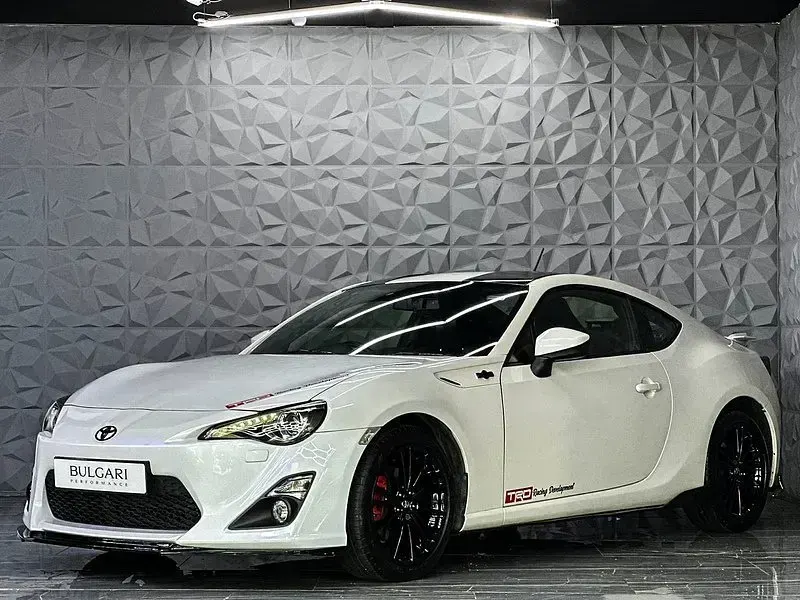 Used Toyota GT86 GT 2014 White Coupe