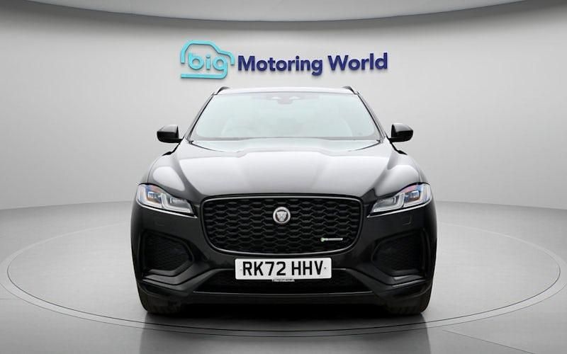 Used Jaguar F-Pace R-Dynamic 250 HP (183 kW) 2022 Black SUV