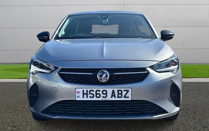 Używany Vauxhall Corsa 75 KM (55 kW) 2020 Szary Hatchback