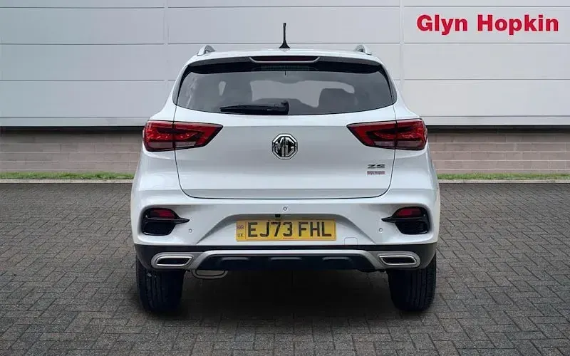 Usado MG ZS Exclusive 111 HP (81 kW) 2024 SUV