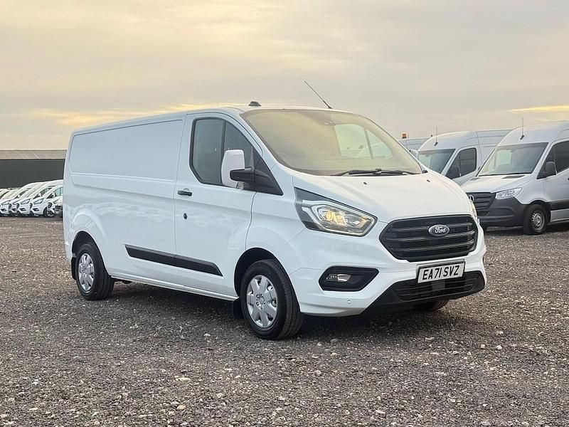 White Used 2021 Ford Transit Custom Trend Van | £12,495 (Good price) - Image 1/3