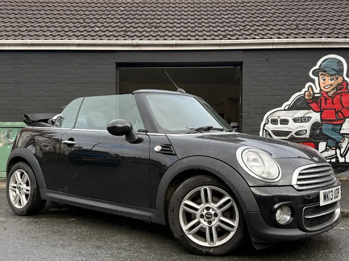 Used Mini Cooper D Cabriolet 110 HP (80 kW) 2013 Black Cabriolet