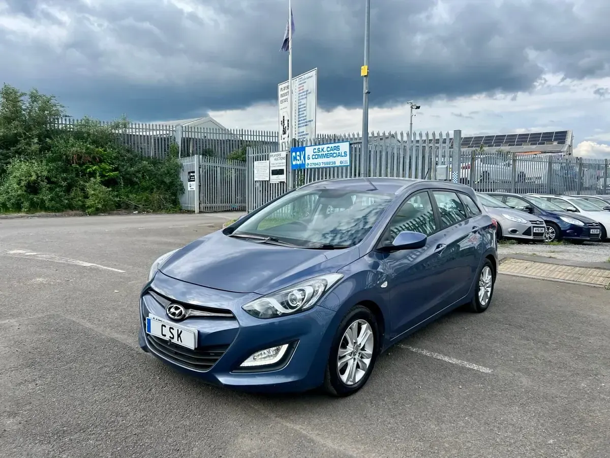 Used Hyundai i30 Classic 2013 Blue Estate