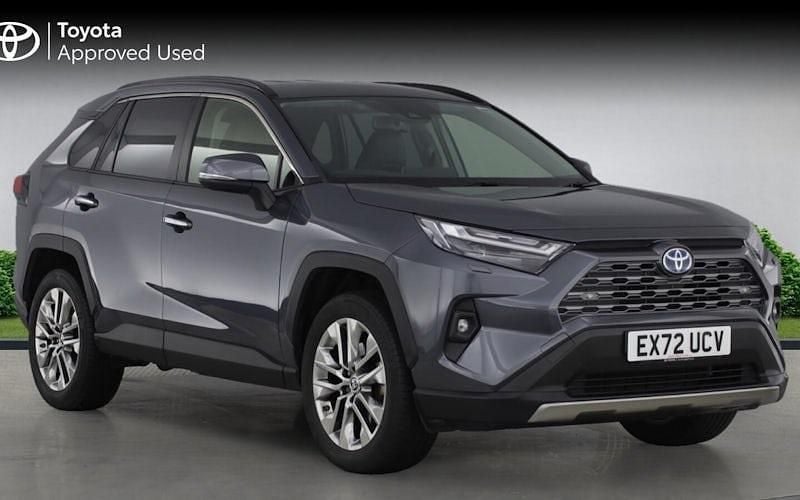 Used 2025 Toyota RAV4 Hybrid SUV | £28,556 (Super price) - Image 1/4