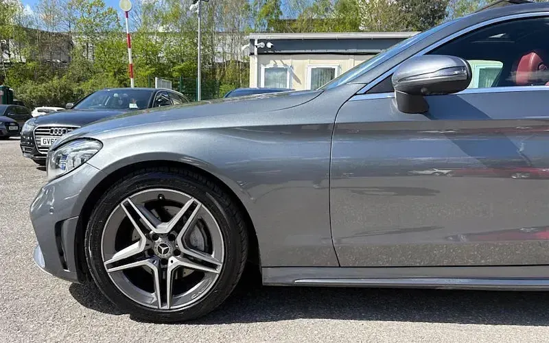 Used Mercedes C200 AMG Line Premium Plus 184 HP (135 kW) 2018 Grey Coupe