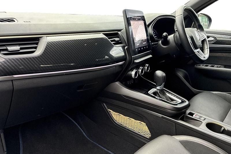 Used Renault Arkana Engineered 140 HP (102 kW) 2023 Grey SUV