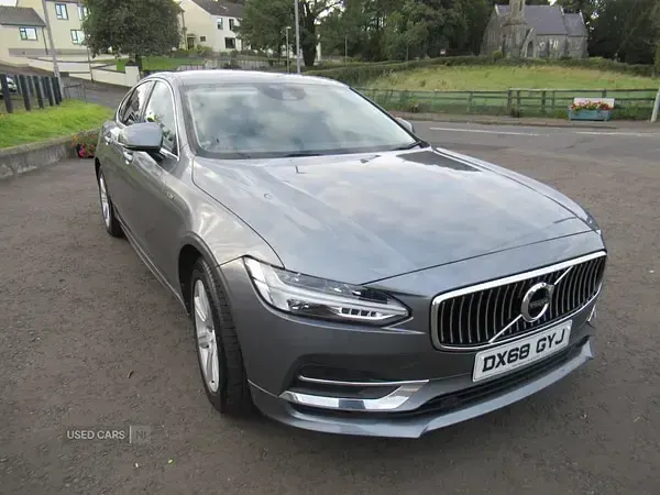 Used Volvo S90 Momentum 190 HP (139 kW) 2018 Grey Sedan