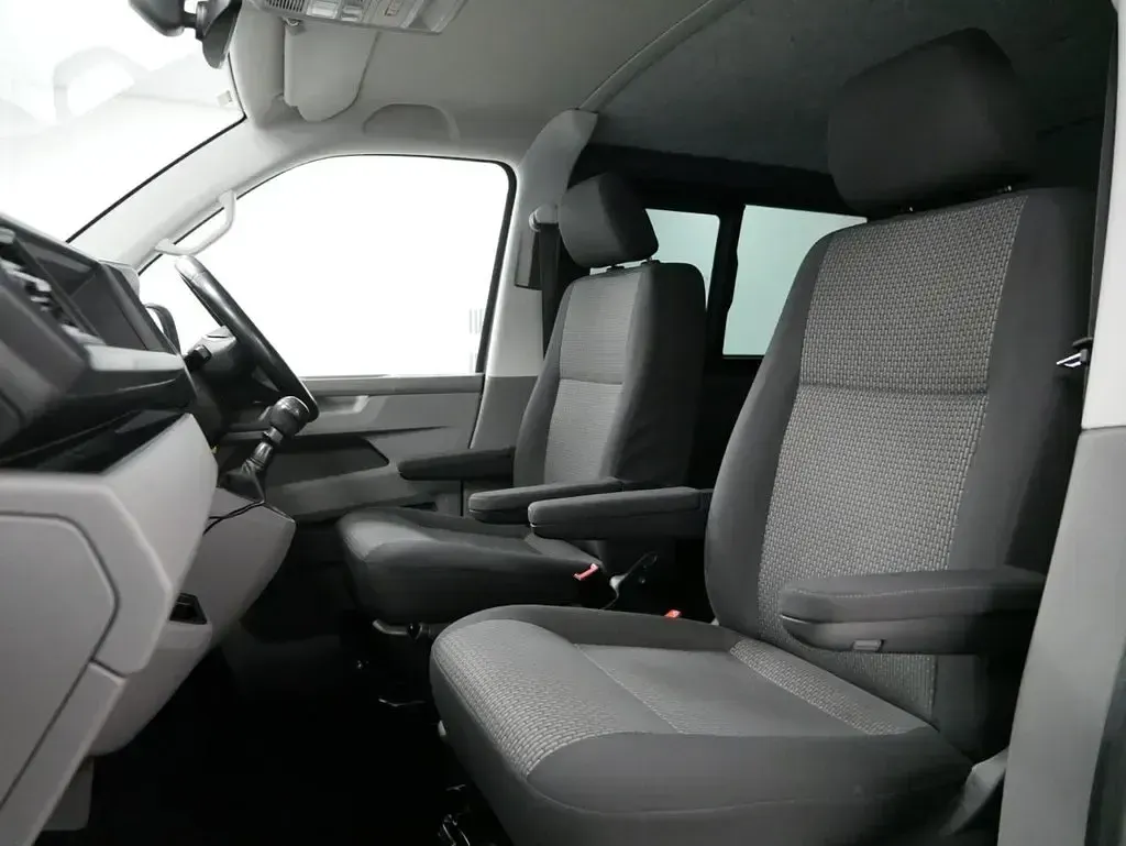 Used VW Transporter Highline 150 HP (110 kW) 2021 Grey Van