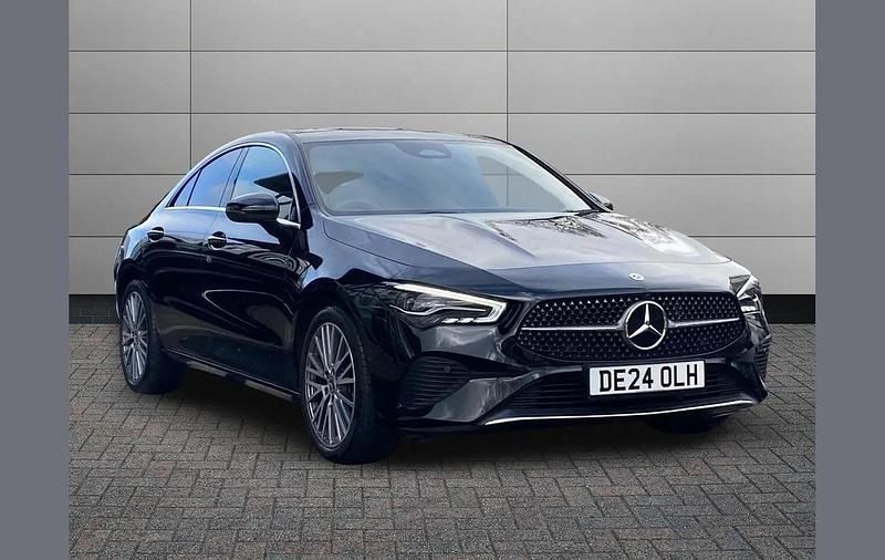 Used Mercedes CLA200 Executive 177 HP (130 kW) 2024 Black Coupe